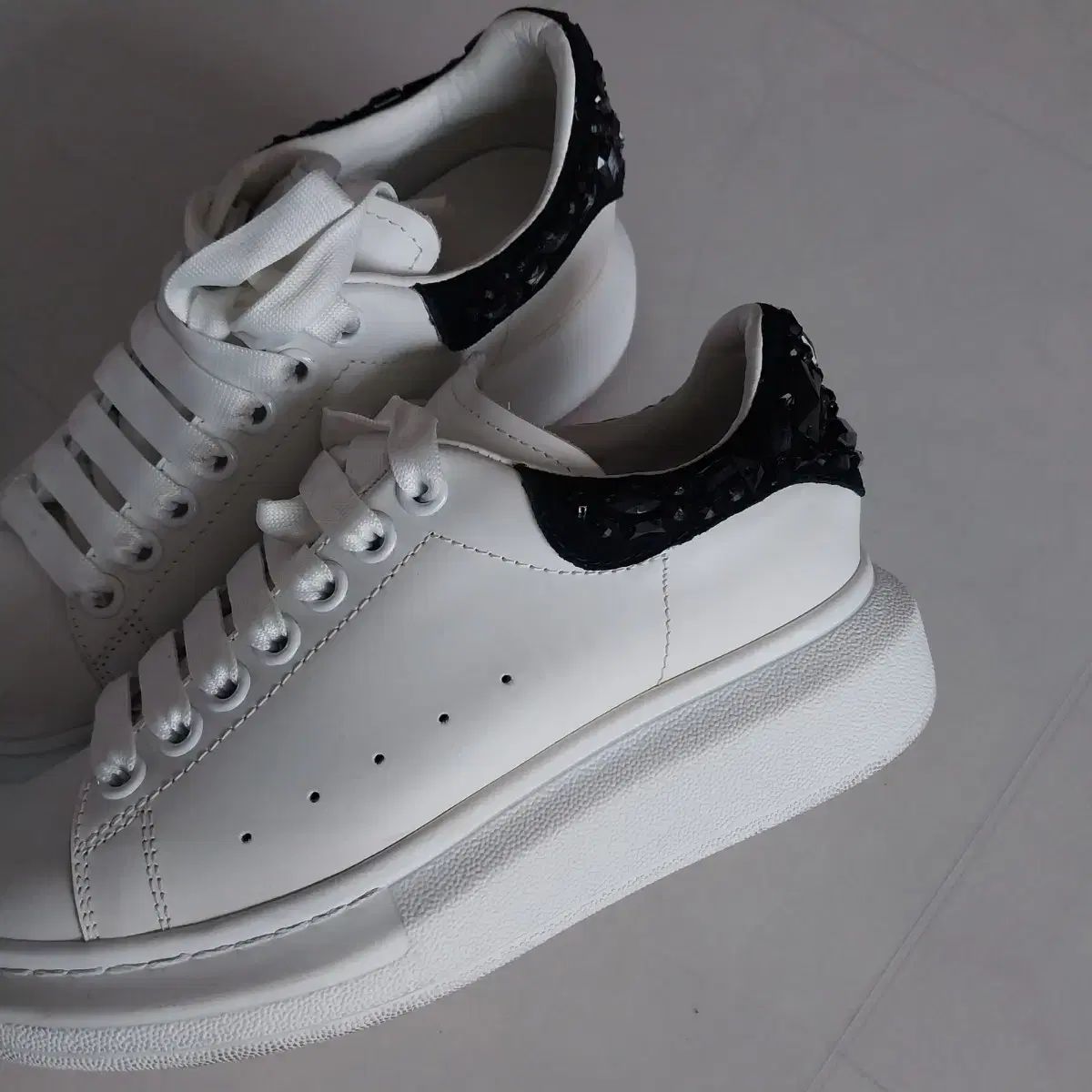 ほぼ新品 アレキサンダー・マックイーン ALEXANDER McQUEEN スニーカー 36