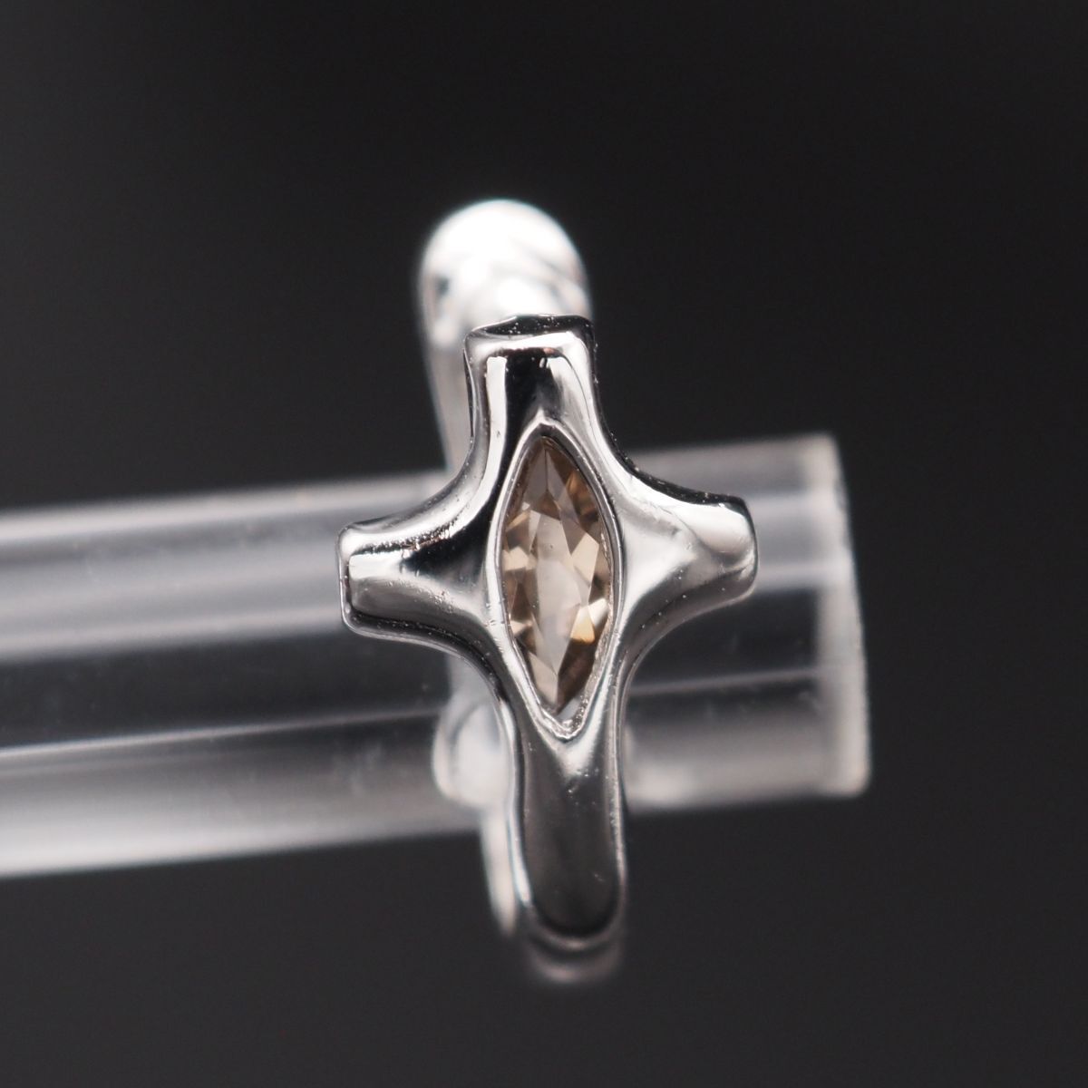 W515 Smoky Quartz 925 Engraved Ear Cuff One Ear Only Cross Cross Design Silver Earrings