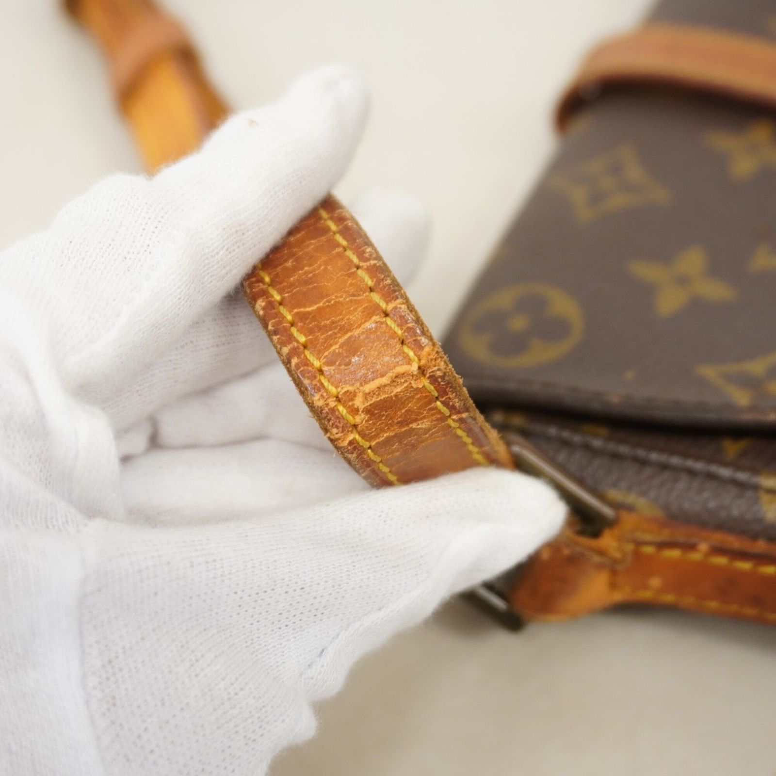 ルイ・ヴィトン(Louis Vuitton) ルイ・ヴィトン ショルダーバッグ 