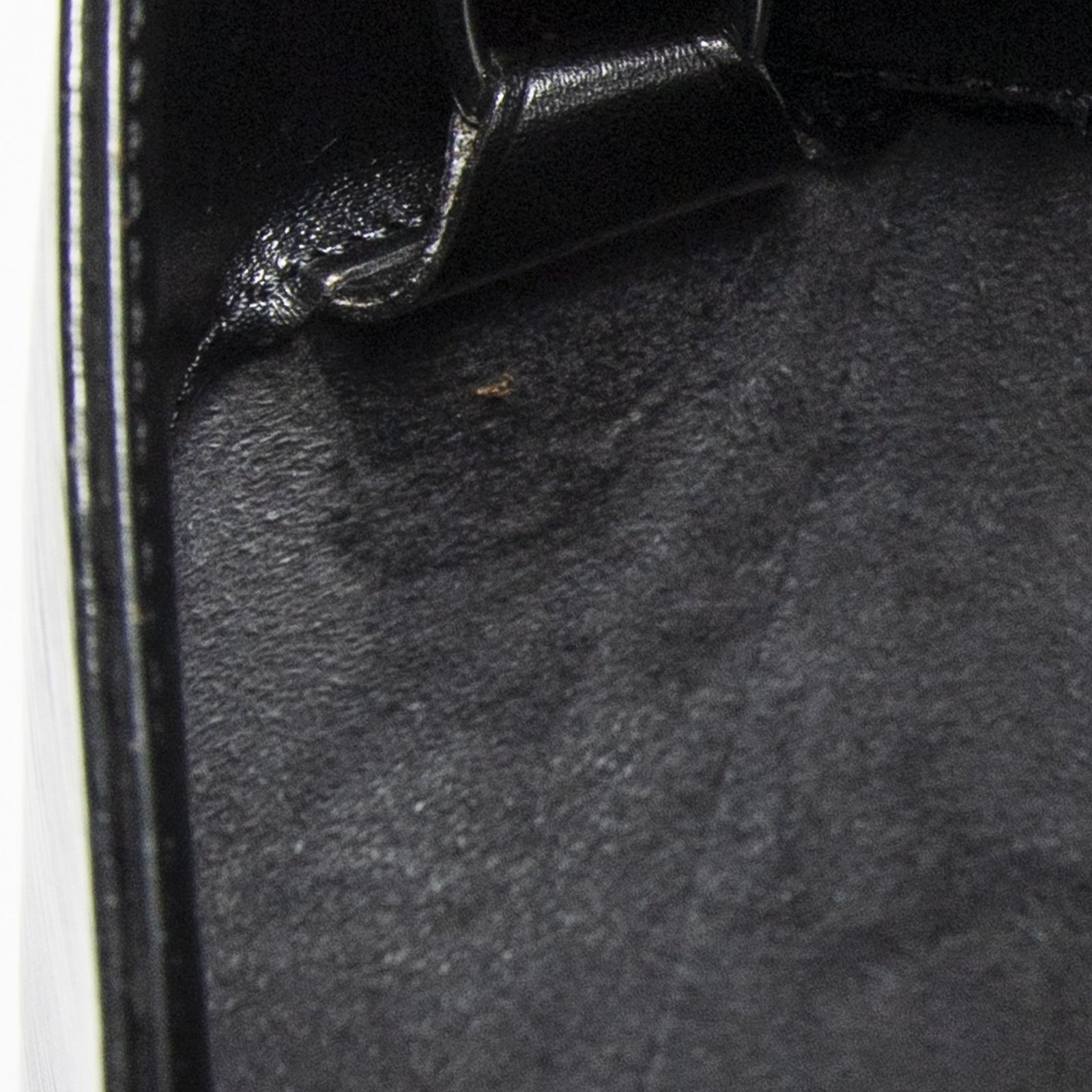 中古] LOUIS VUITTON ルイヴィトンヴェルソー黒エピA - メルカリ