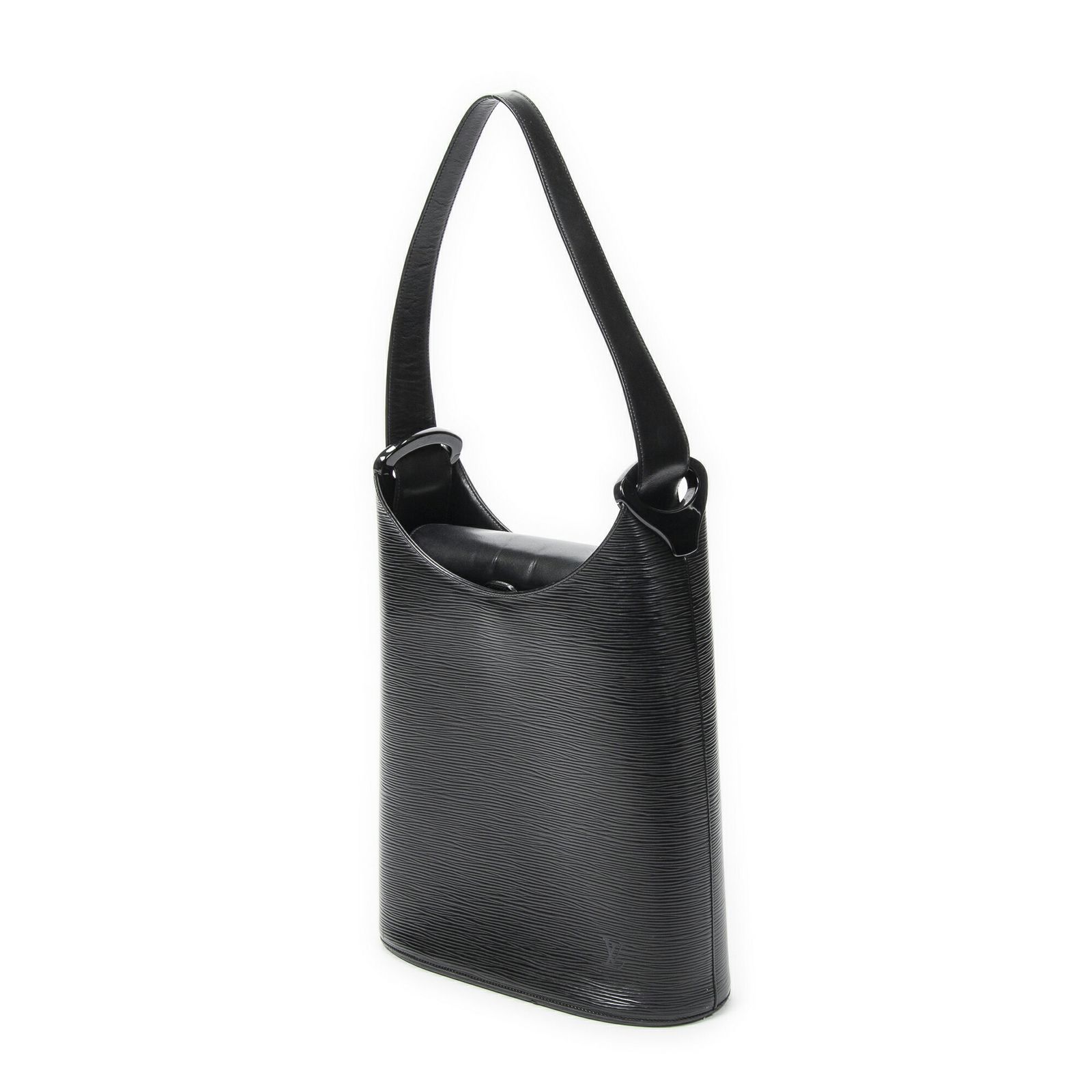 中古] LOUIS VUITTON ルイヴィトンヴェルソー黒エピA