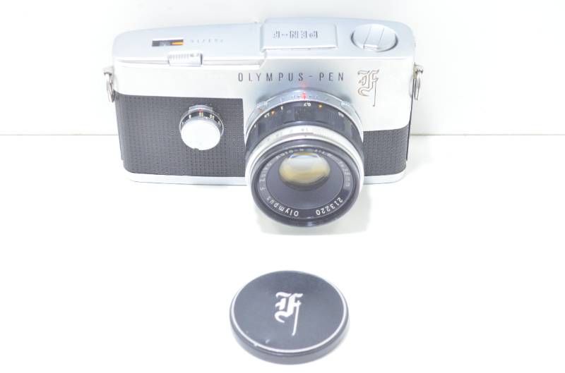 Olympus Pen S フィルムカメラ とフラッシュ OLYMPUS PEN OLYMPUS PEN