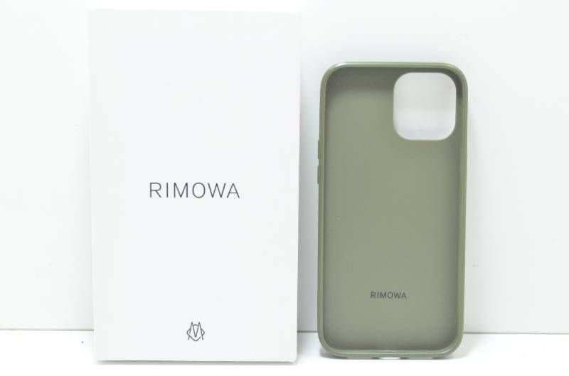 リモワ iPhone12 Pro Max ケース カーキ 美品 - メルカリ