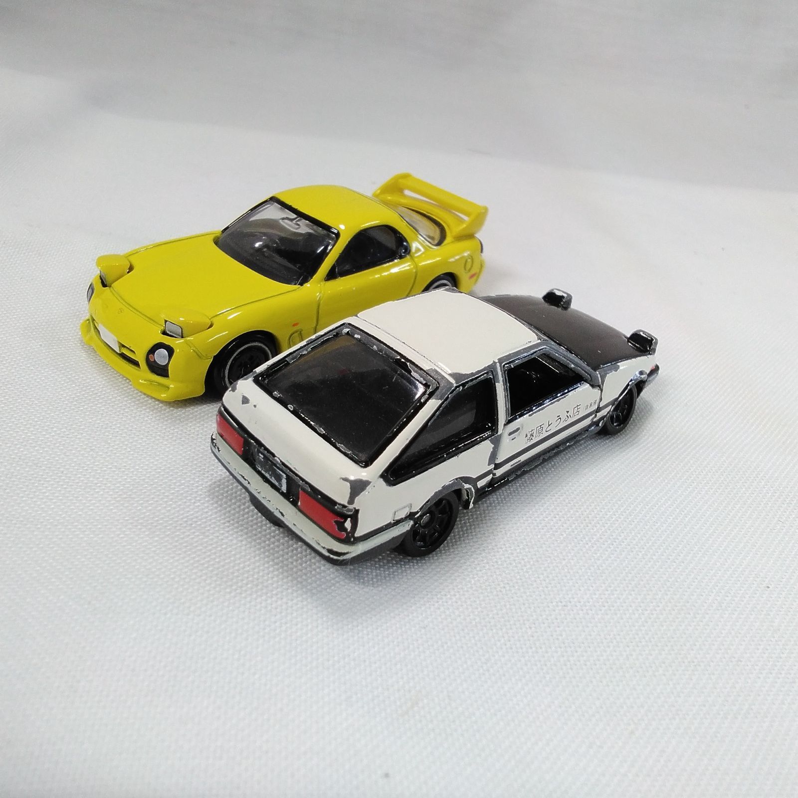 ドリームトミカ 頭文字D 2台まとめ売り トヨタAE86スプリンタートレノ