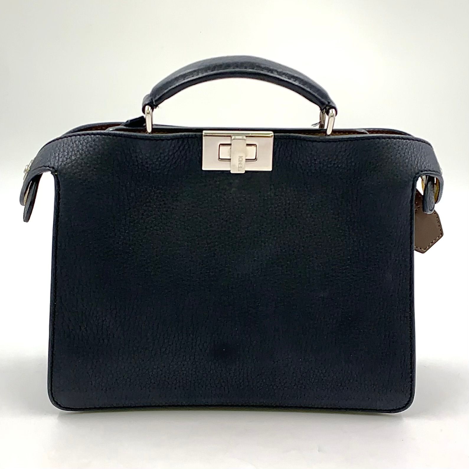 FENDI ピーカブー アイシーユー スモール ショルダーストラップ付属なし レザー ブラック ハンドバッグ シルバー