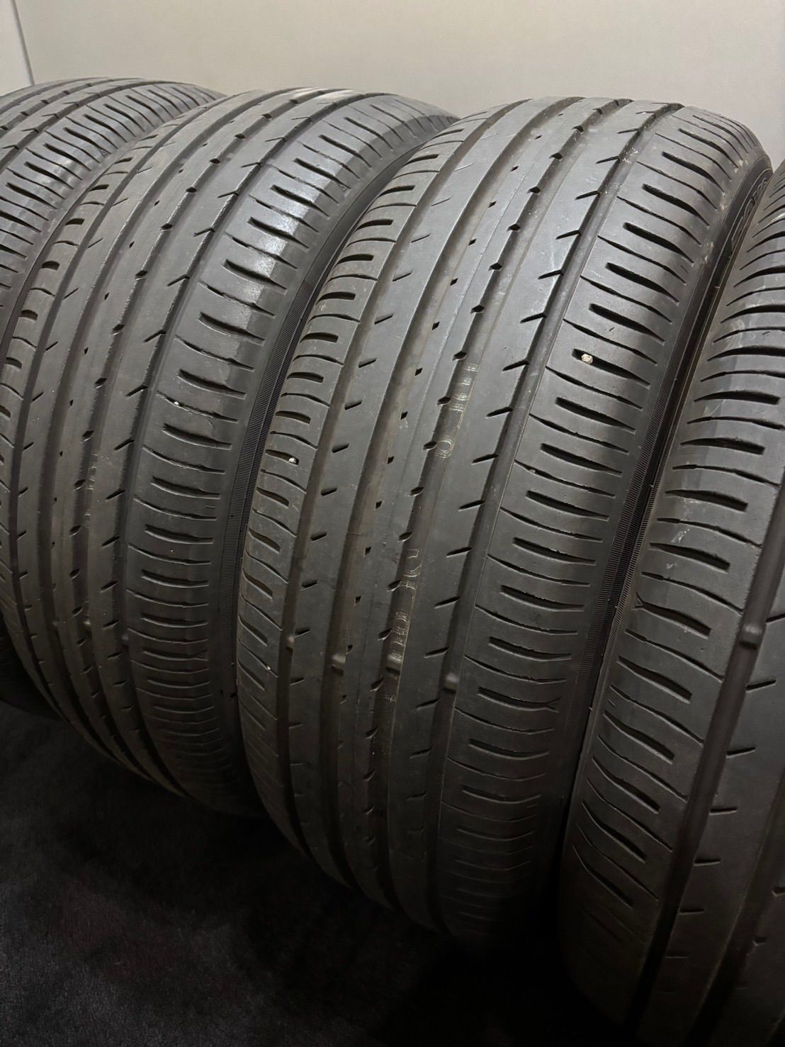 ★215/55R18 TOYO/PROXES R56 19年製 夏タイヤ サマータイヤ 4本 (南8-M144)