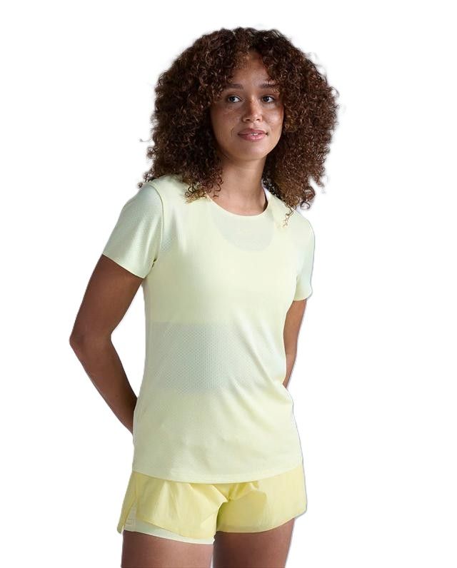 【新品】2XU ツータイムズユー 半袖Tシャツ 2XU Light Speed Tech Tee WR7152A レディース ウイメンズ LMI/LMR ライトスピードテックシャツ ランニング マラソン ジョギング トレイルランニング トレラン レース 超軽