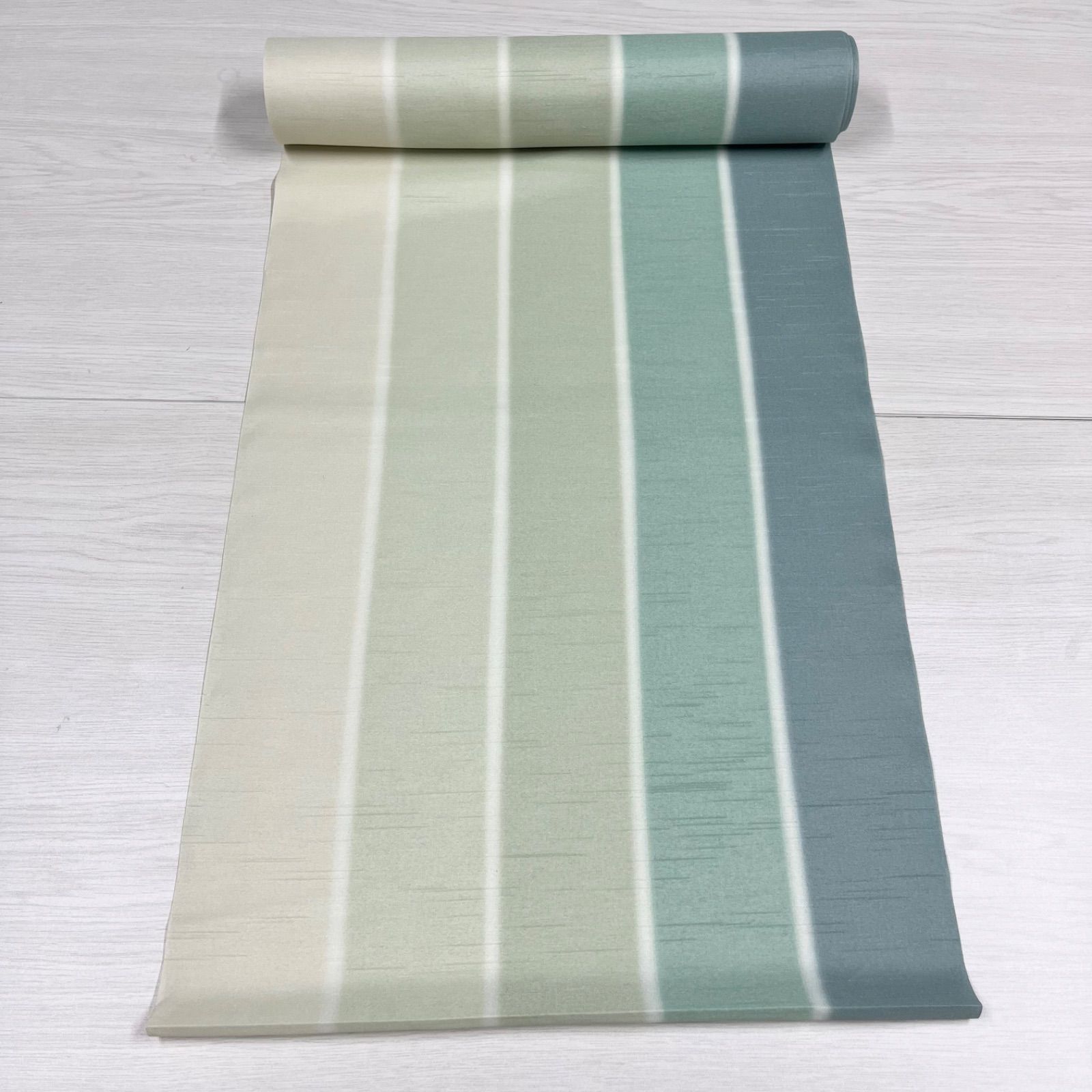 【未使用品】　美品　匿名配送　市田ひろみ　好み　反物　雨コート　超撥水加工　ポリエステル　ベージュ　青系　緑系　反物雨7