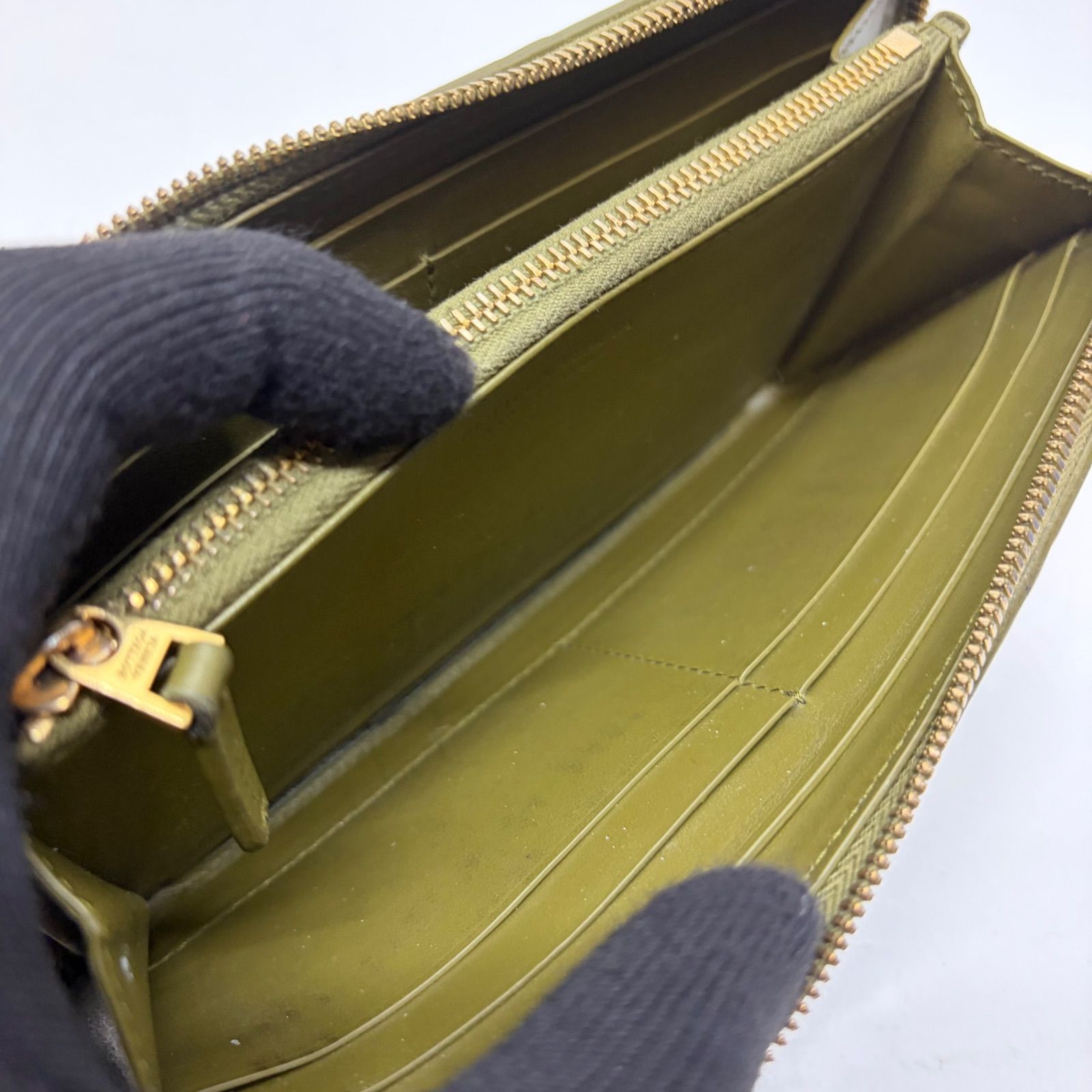 4211 BOTTEGA VENETA ボッテガヴェネタ 長財布 マキシイントレチャート 