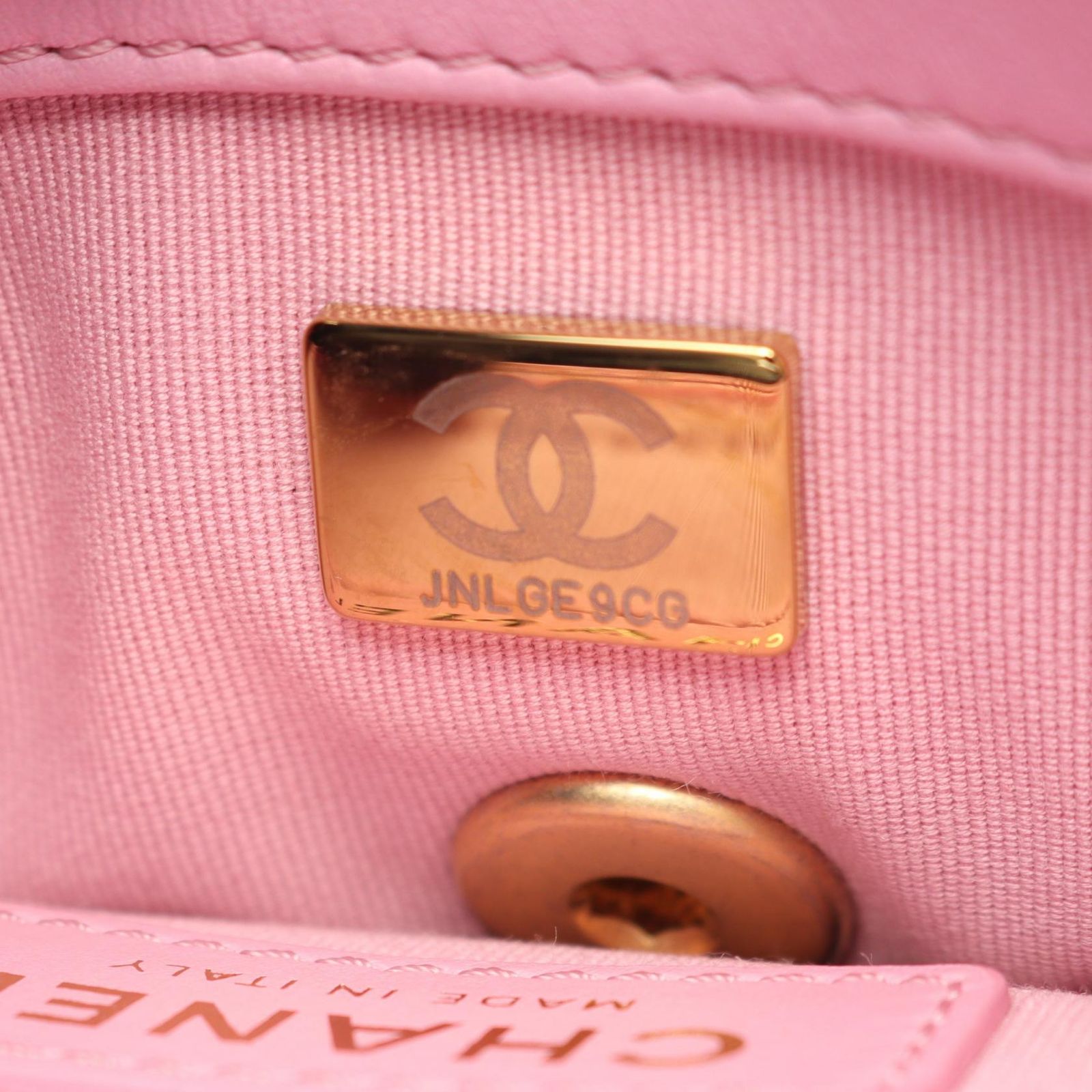 シャネル CHANEL ショルダーバッグ ミニマトラッセ ブラック/ピンク 