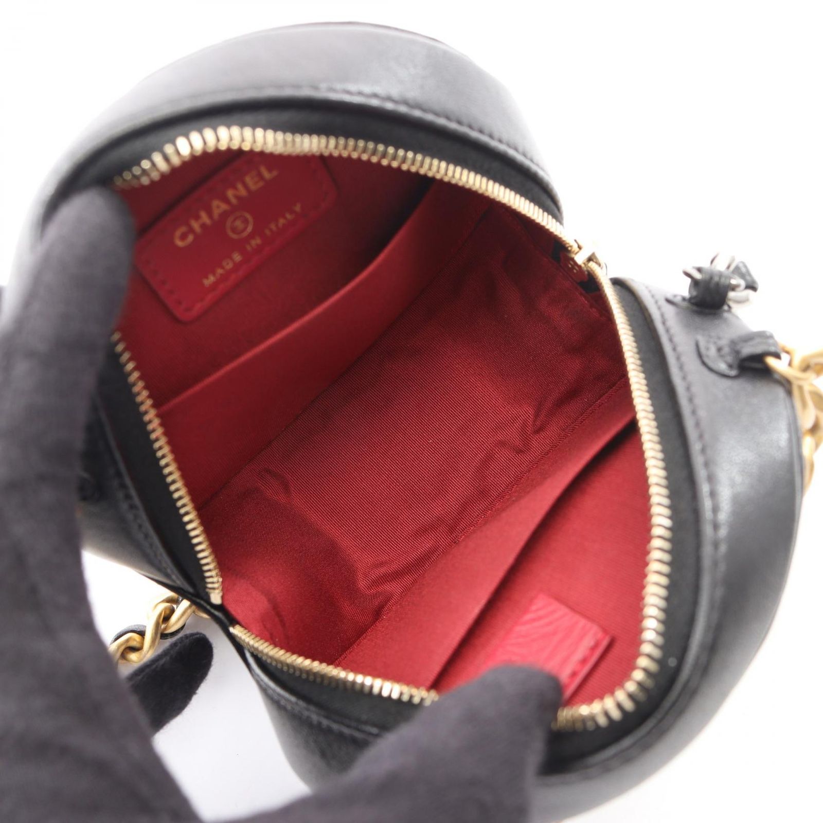 シャネル CHANEL ショルダーバッグ シャネル19 マトラッセ コンビ金具 