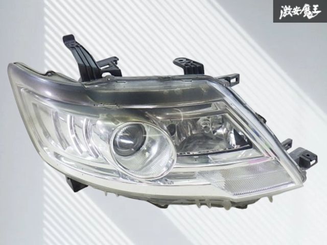 点灯OK！】NISSAN 日産 純正 C25 セレナ HID ヘッドライト ヘッド 