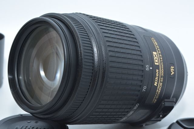 260354☆ほぼ新品☆Nikon 望遠ズームレンズ AF-S DX NIKKOR 55-300mm f