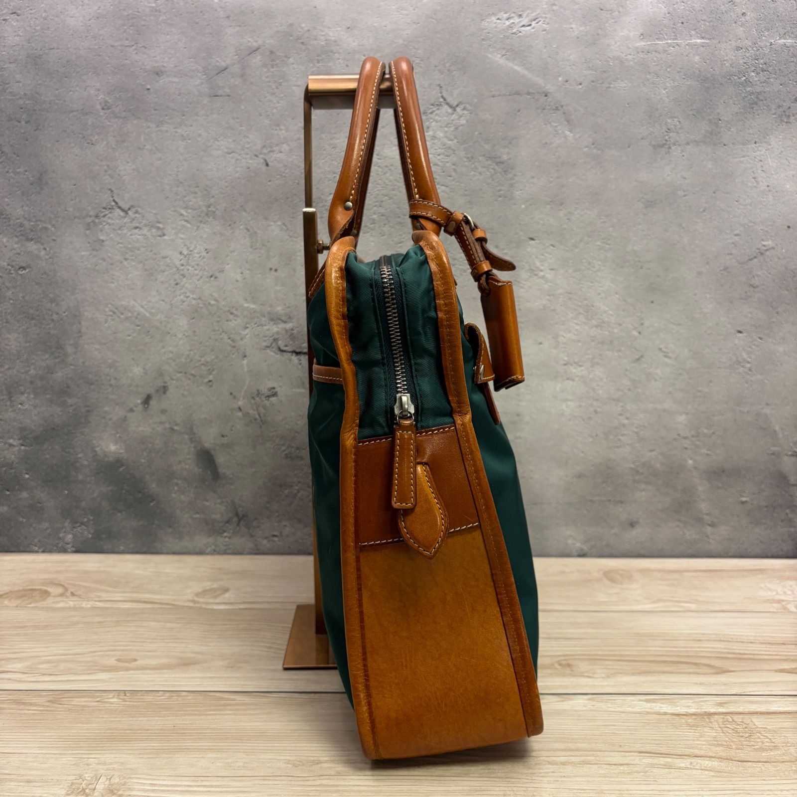 【良品】フェリージ ビジネスバッグ レザー ナイロン　8637/2 ✨K3-938 Felisi 8637/2 ブラウン×グリーン ビジネスバッグ ナイロン
