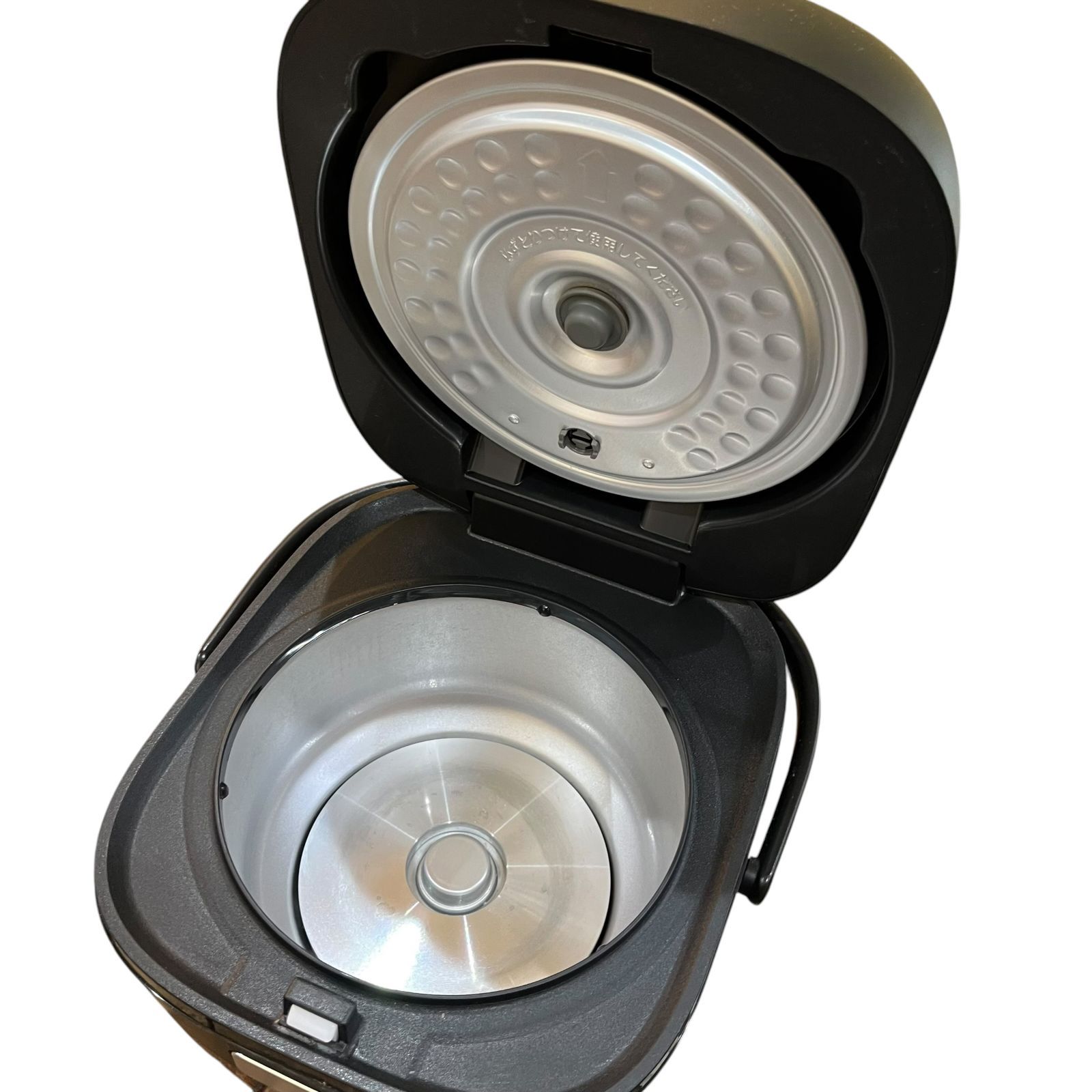 中古美品○TIGER/タイガー○ マイコンジャー炊飯器 炊きたて JBS-B055