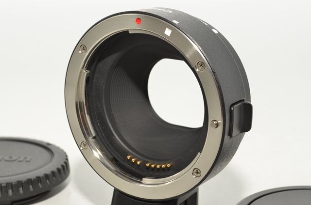260378★ほぼ新品★Canon レンズマウントアダプター EF-EOSM