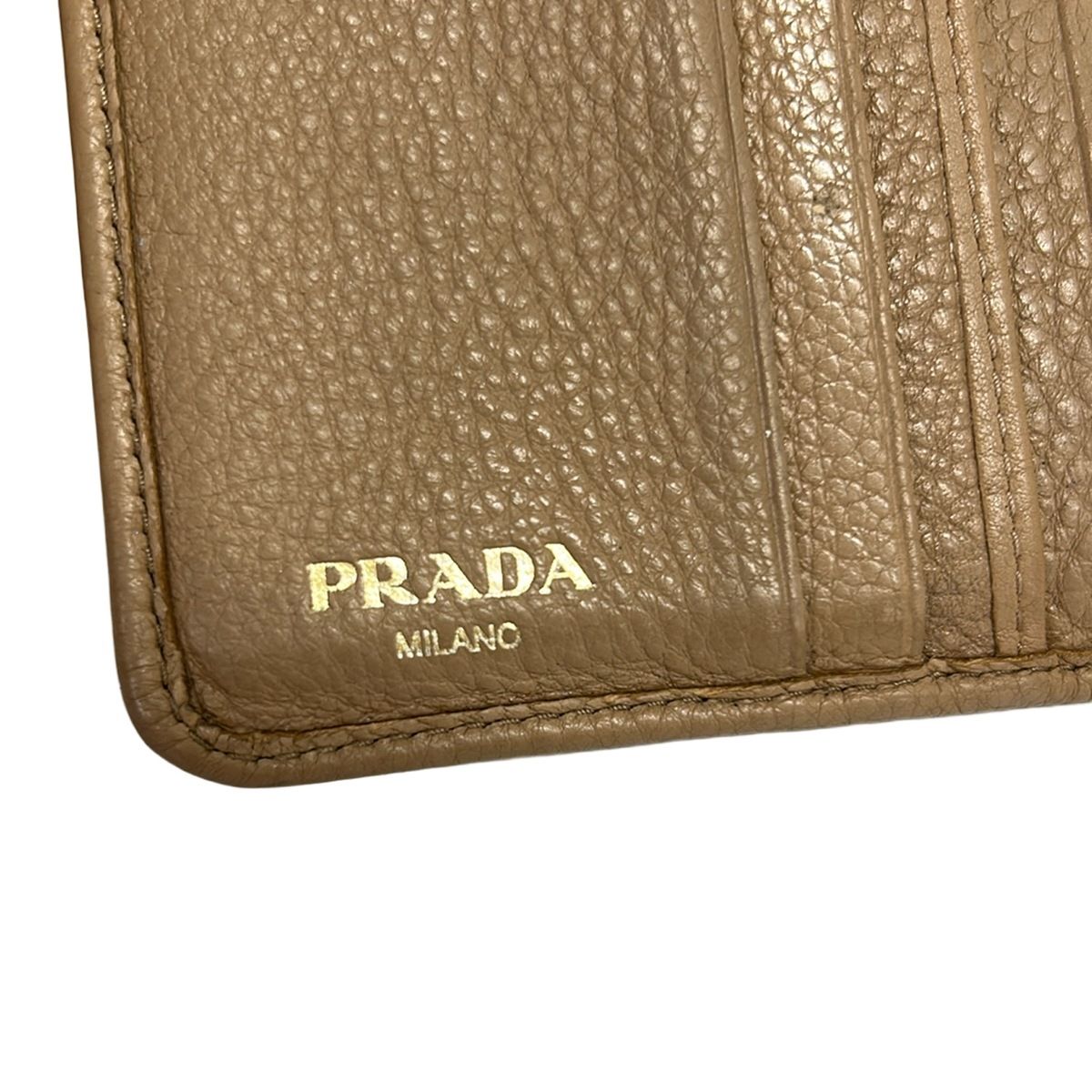 PRADA(プラダ) 2つ折り財布 - ベージュ レザー