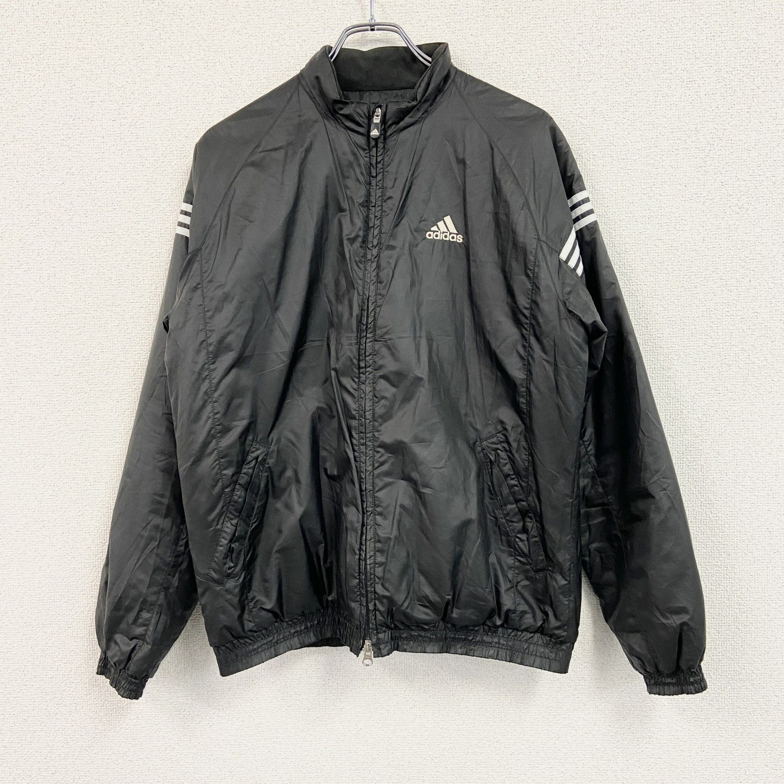 adidas アディダス 中綿入りジャケット パフォーマンスロゴ 黒 
