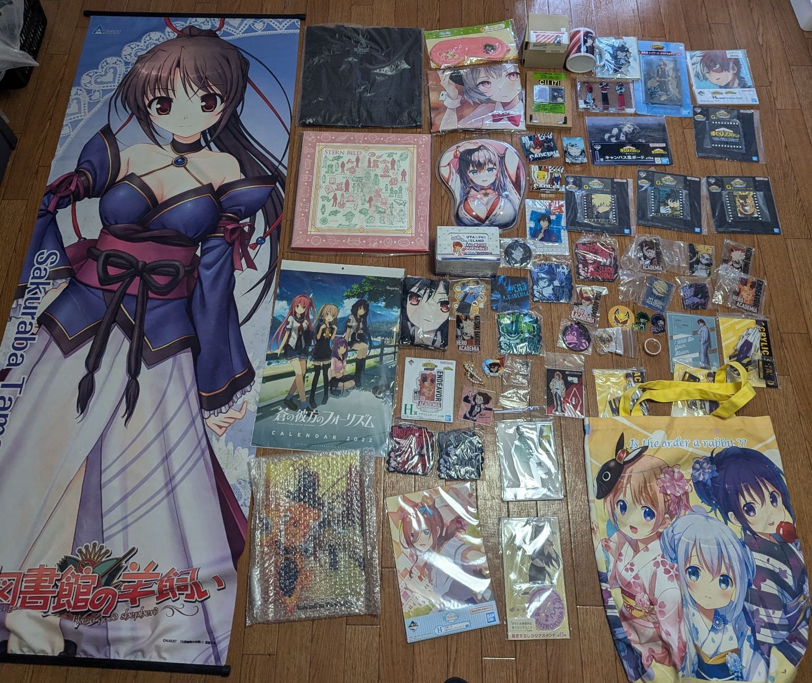 アニメ グッズ まとめ売り ① - メルカリ