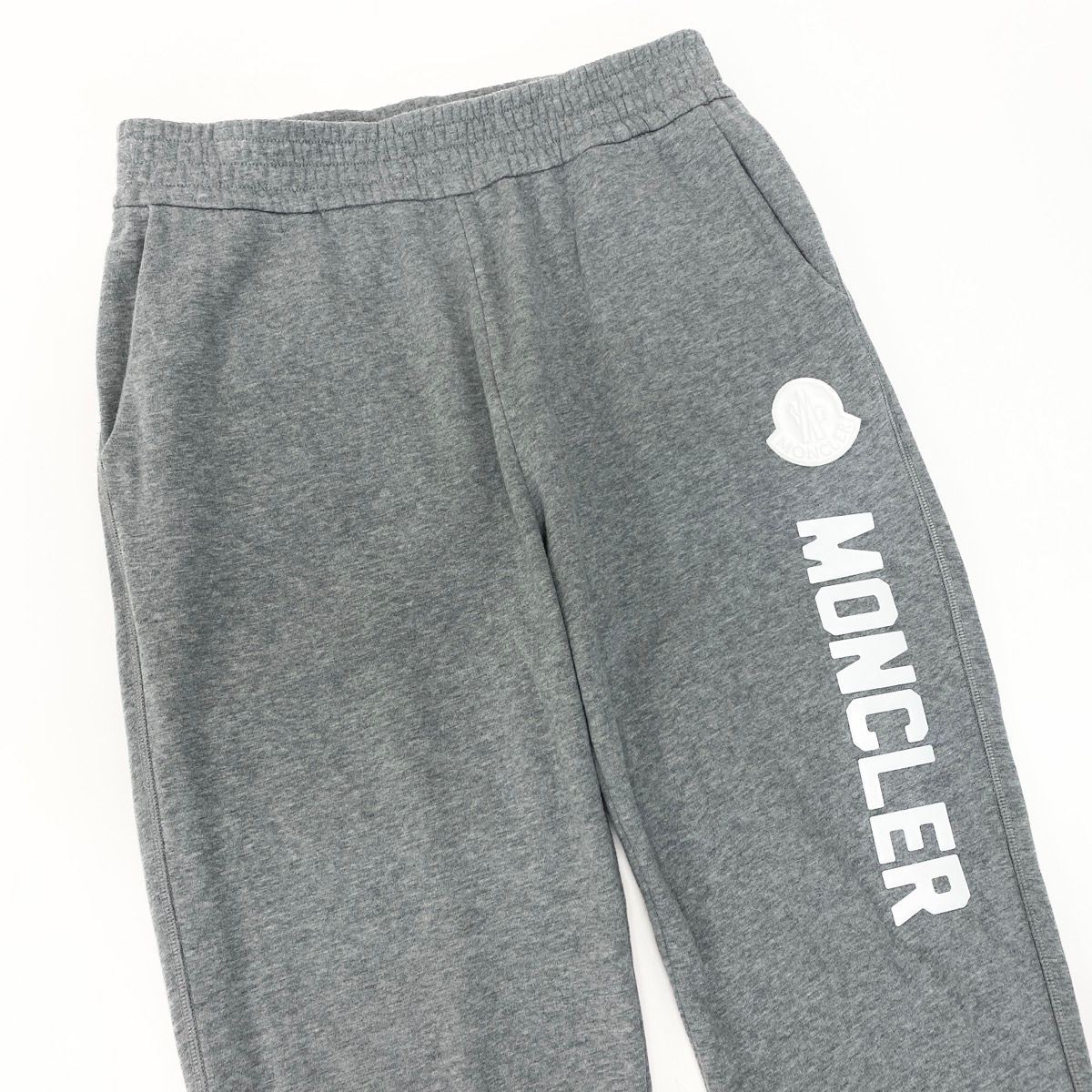 42e13 《美品》 MONCLER モンクレール アイコンロゴ スウェットパンツ 