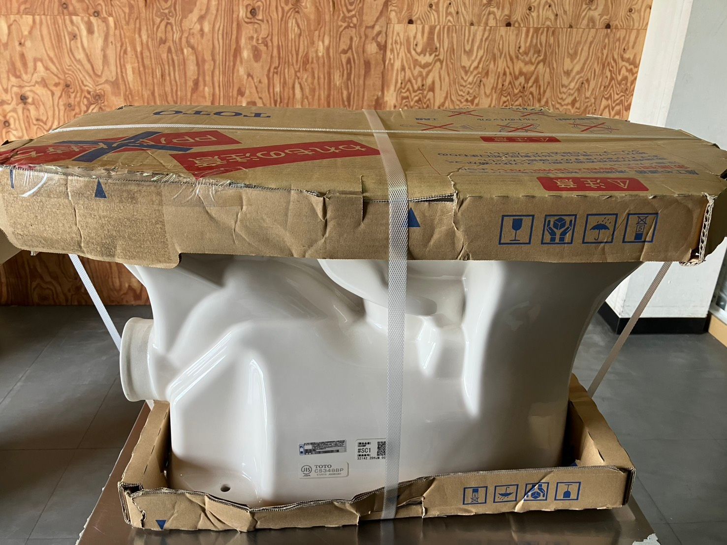 【法人様向け】TOTO ウォシュレット一体形便器ZJ1 CES9151P SC1 一般地 壁排水・手洗あり 壁リモコン付属 排水芯120mm