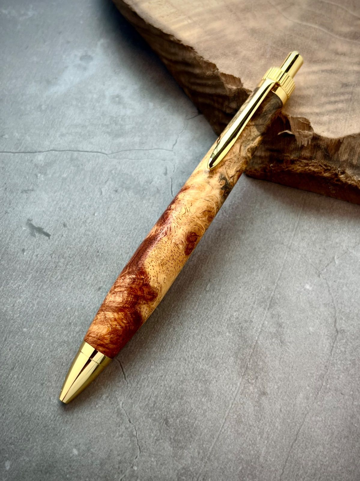 【自然の抽象画】花梨トリコロール —— スポルテッドがもたらした奇跡の変彩