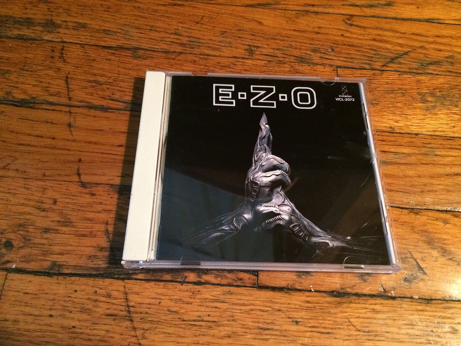 【CD】E.Z.O