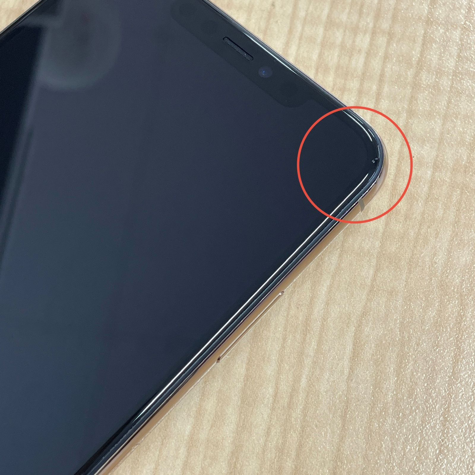 iPhone11ProMax 256GB ゴールド SIMフリー美品 - メルカリ