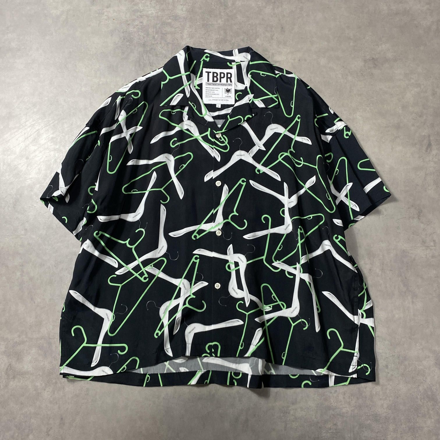 GQ5496◇TBPR : TBPR HANGER ALOHA◇L◇黒系 TIGHTBOOTH タイトブース ハンガーアロハ 半袖 参考定価¥24200