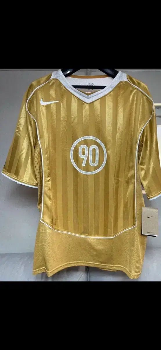 (店舗正規品新品) ナイキ ドライフィット トゥー 90 GOLD (L / XL サイズ
