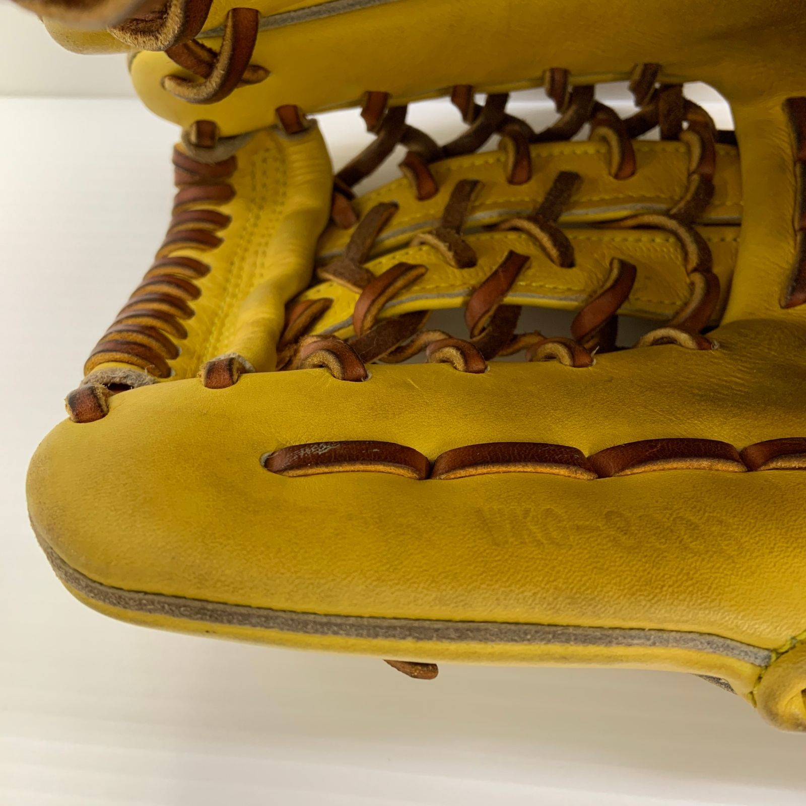 ハイゴールド HI-GOLD WKG-3006 硬式 大人 一般 内野手用 グローブ グラブ 右投げ  中古品  野球 8641 ハイゴールド HI-GOLD WKG-3006 硬式 大人 一般 内野手用 グローブ