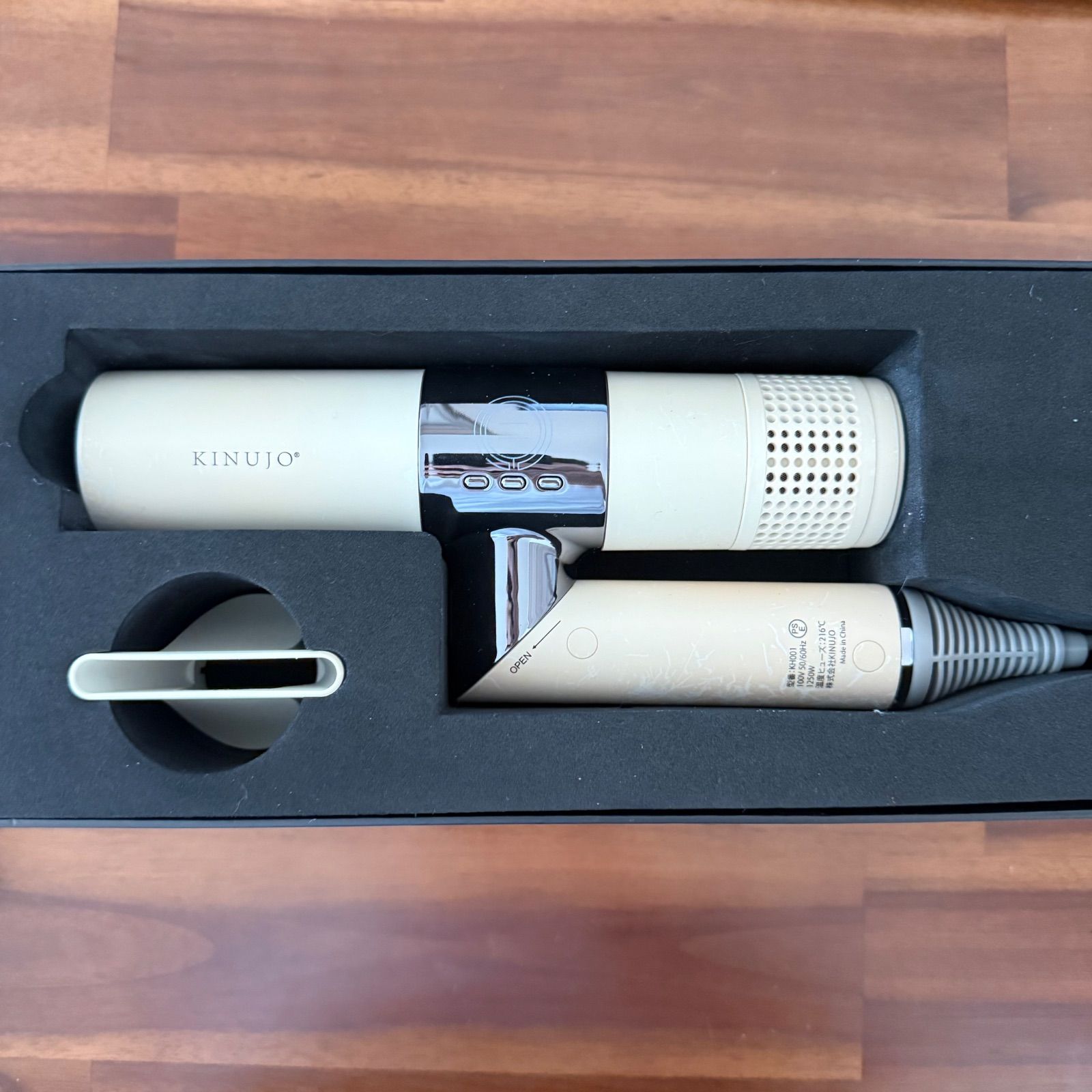 値下げ可能！】KINUJOヘアドライヤー KH001 絹女 KINUJO Hair Dryer 