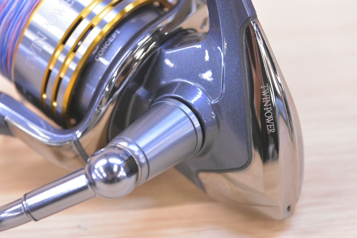 シマノ 09 ツインパワー SW 6000HG スピニングリール SHIMANO TWIN
