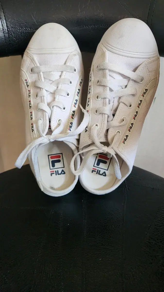FILA フィラ 白 スニーカー