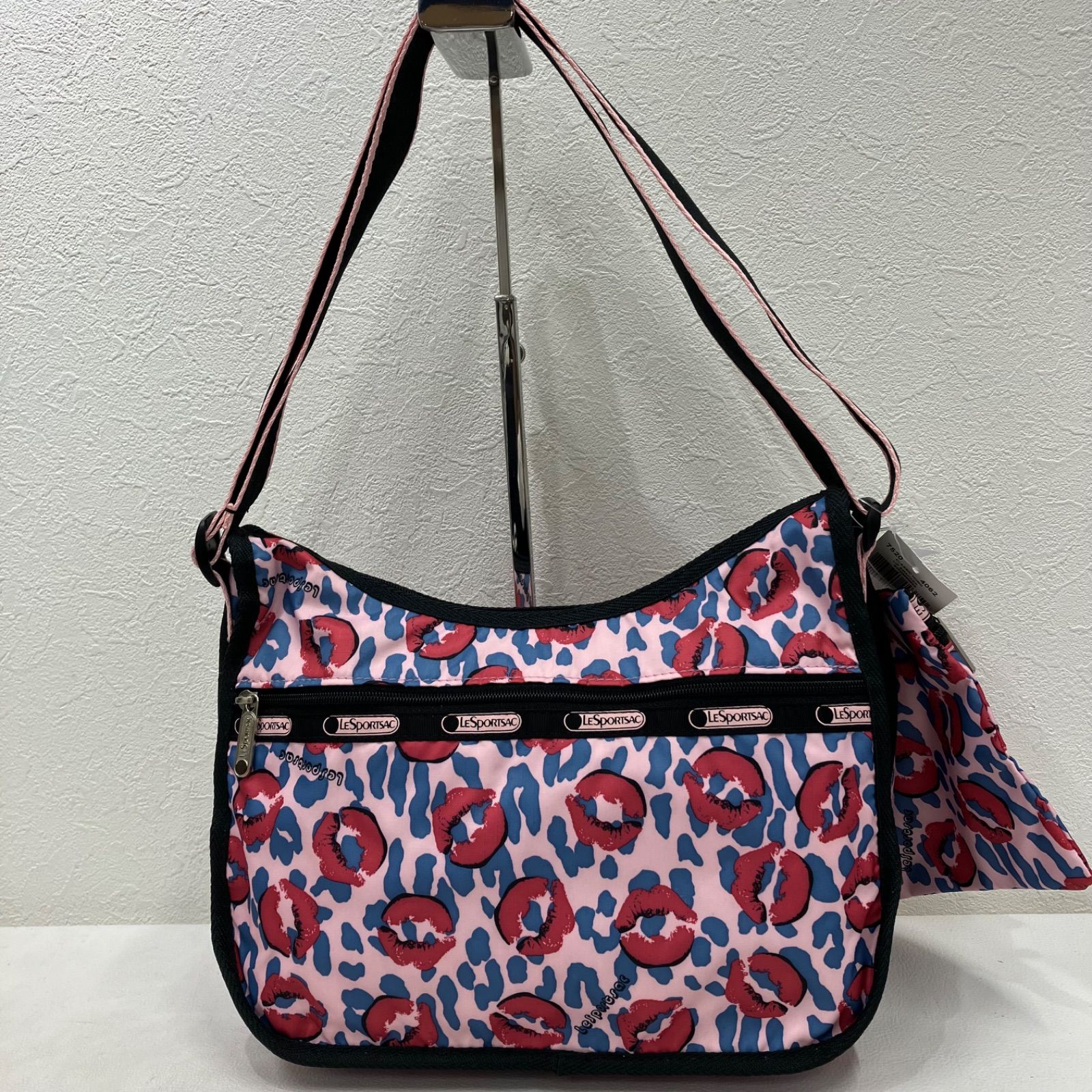 3116 LeSportsac レスポートサック 美品 キスマーク ショルダーバッグ 