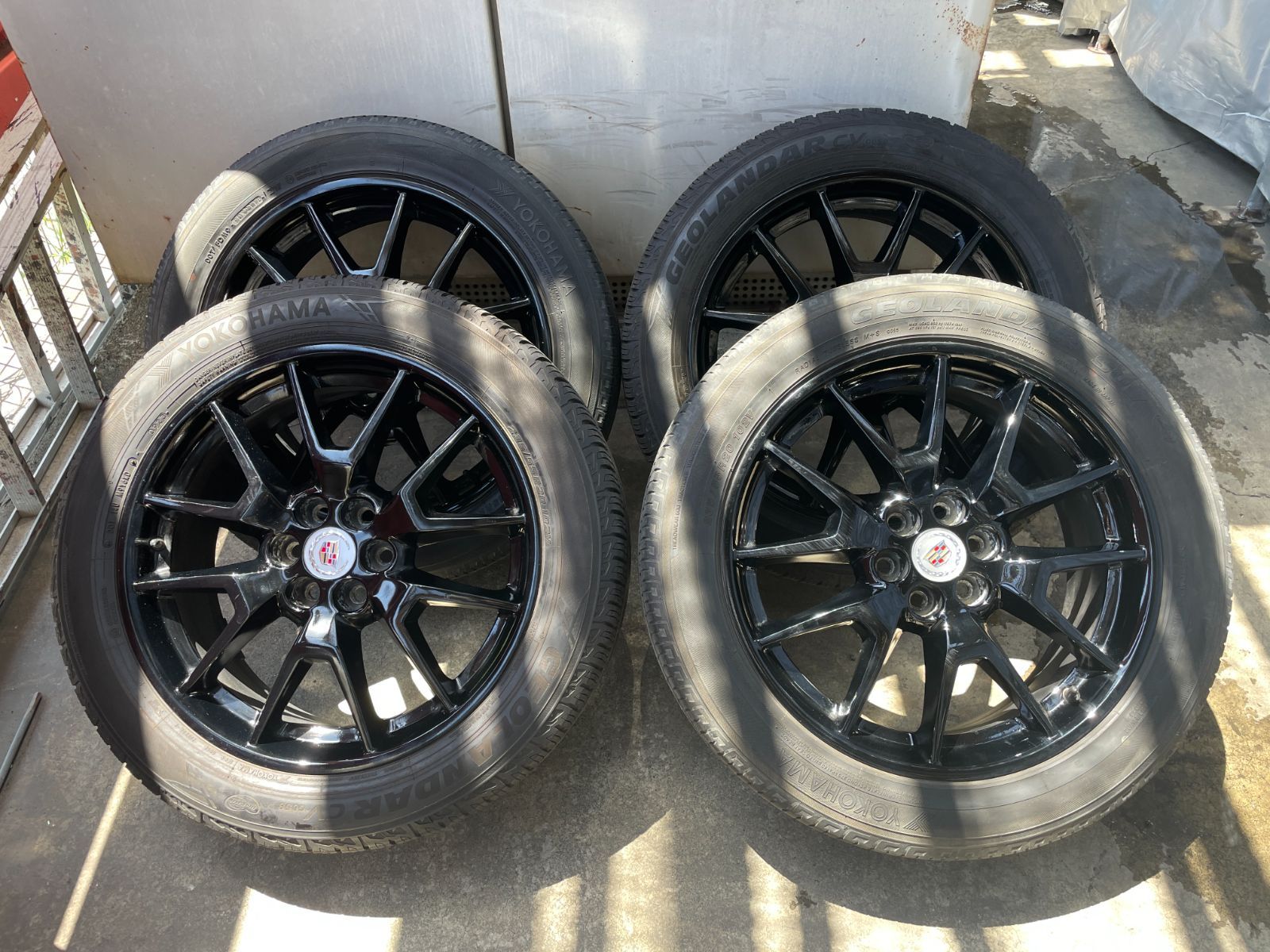 キャデラック SRX クロスオーバー 純正 8.0J 20インチ PCD120 6H +53 ・235/55R20 中古品 4本セット (1本の価格です。4回ご購入下さい) 菅129