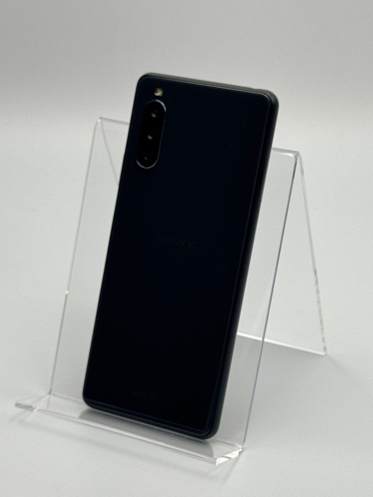 Xperia 10 III SOG04 ブラック SIMフリー 中古C - メルカリ