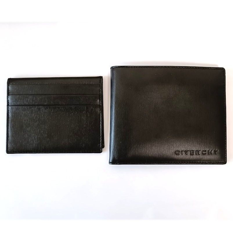 未使用級 GIVENCHY ジバンシィ 二つ折り財布 札入れ カード収納 パス 