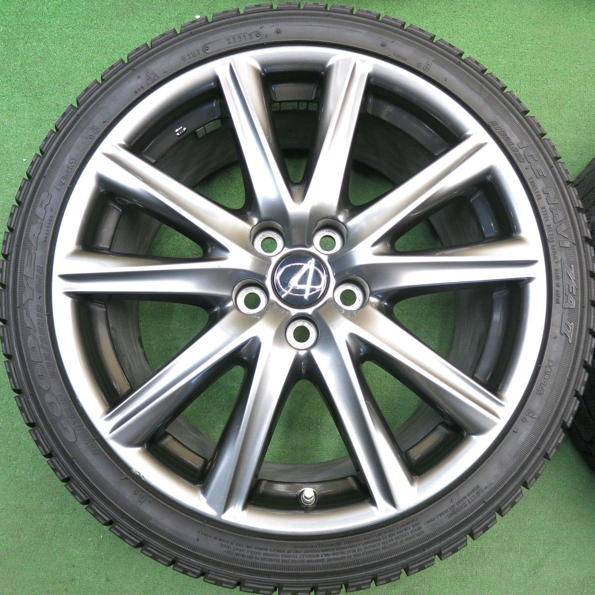 センサー付き☆レクサス GS Fスポーツ 純正 235/40R19 265/35R19 