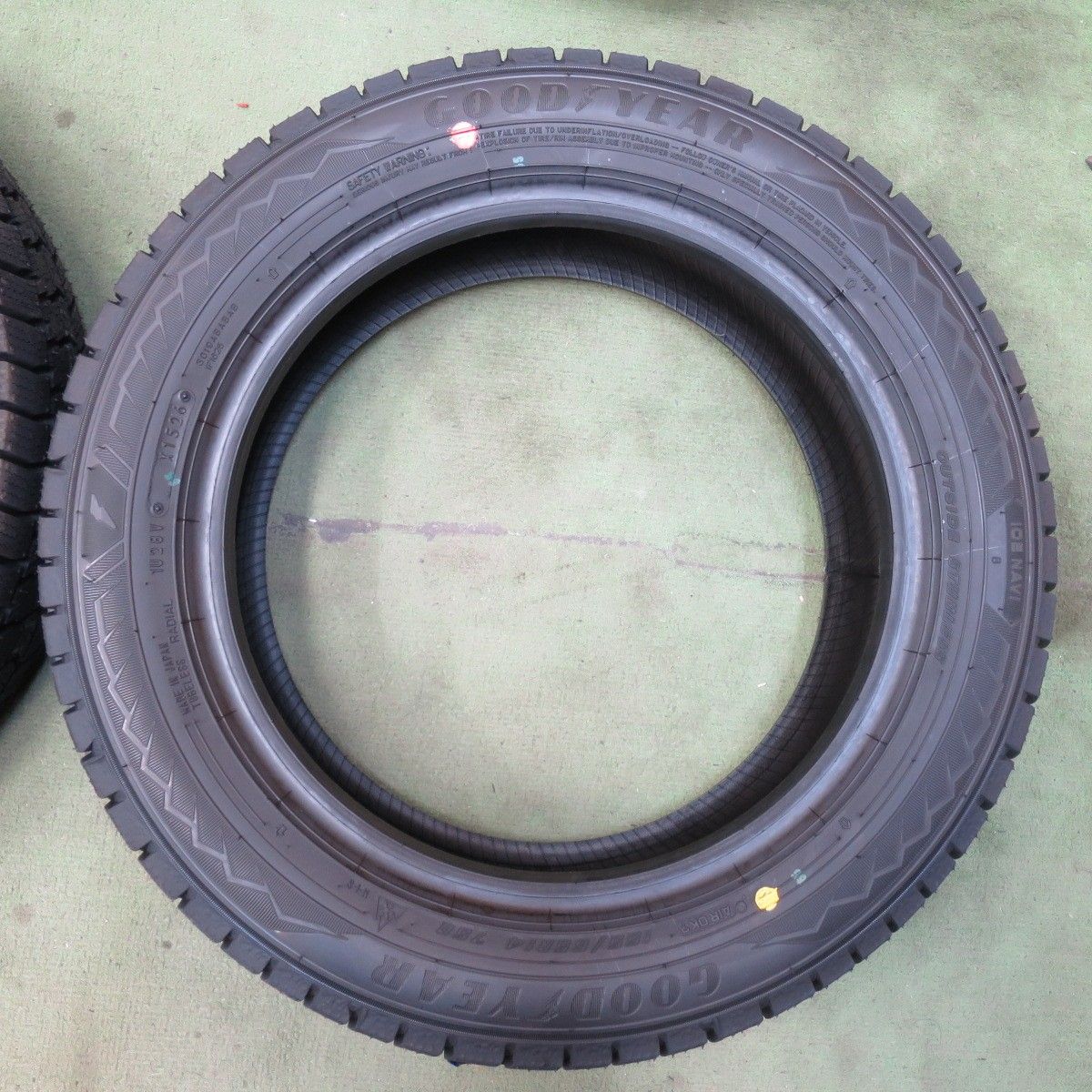 未使用！26年☆スタッドレス 155/65R14 グッドイヤー アイスナビ8 
