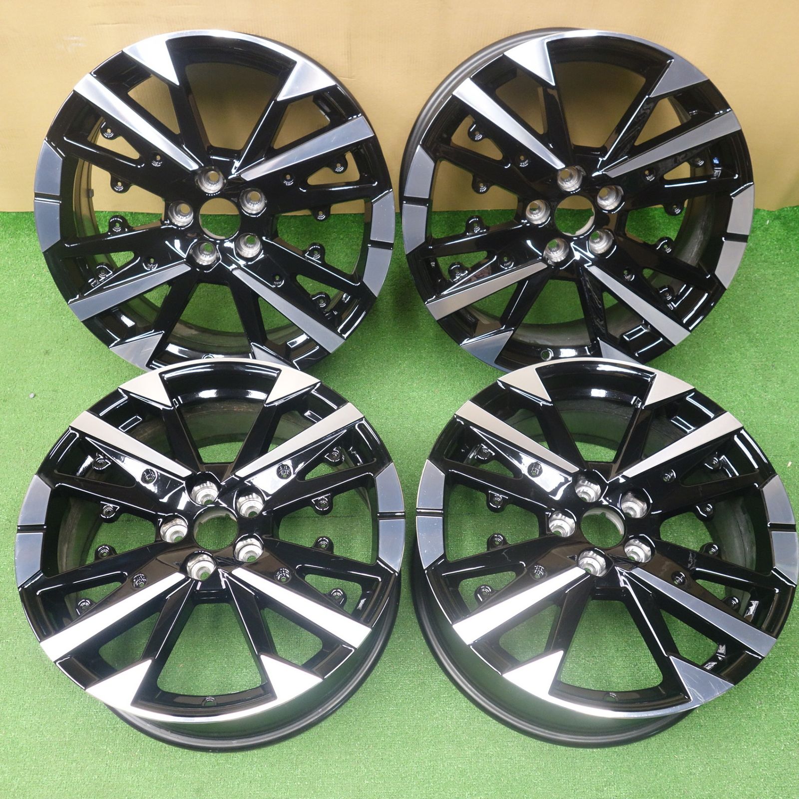 [送料無料] 4本価格★プジョー 308 純正 ホイール 18インチ 18×8J PCD108/5H★6041701KTホ