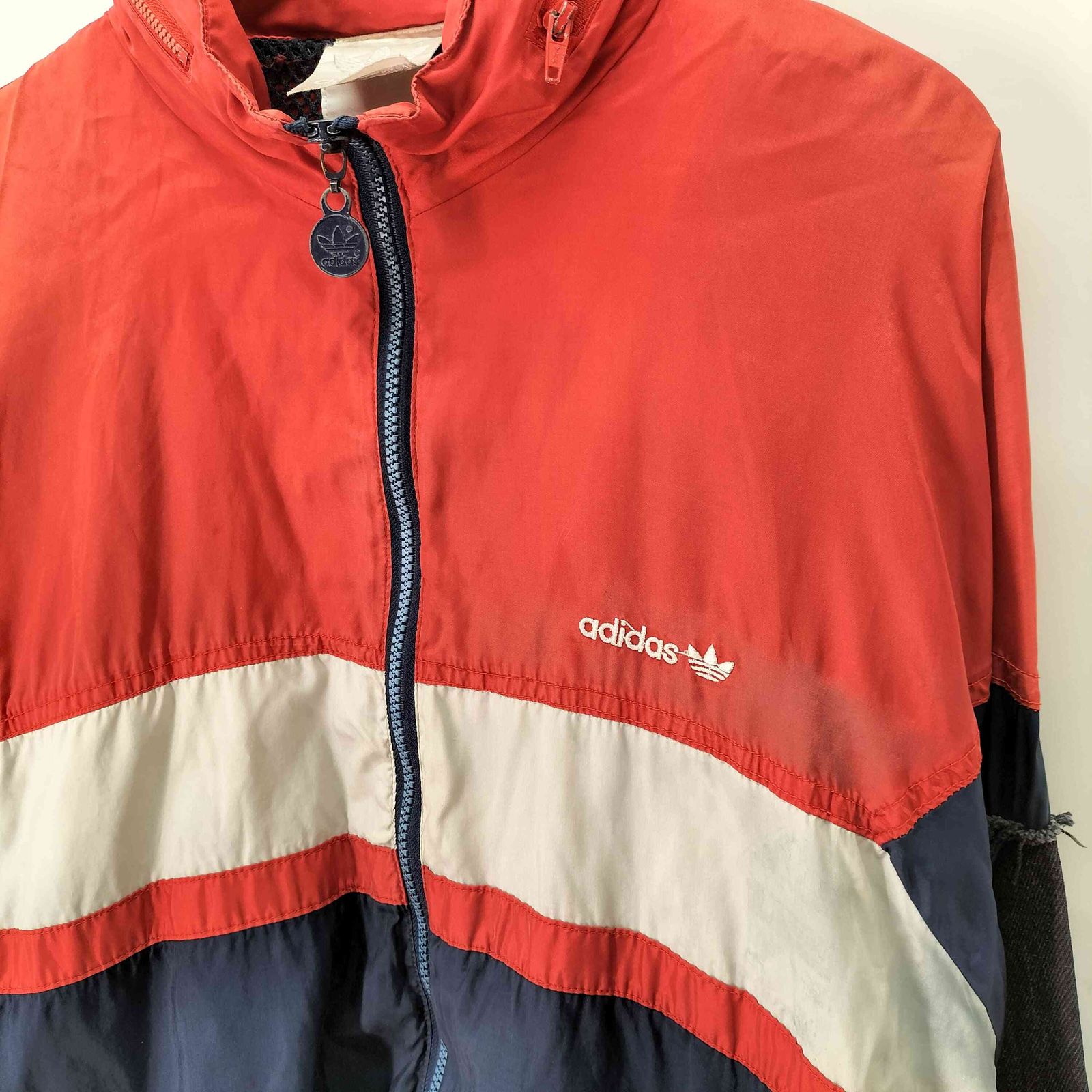 ノットコンベンショナル NOT CONVENTIONAL adidas ボディ 再構築 