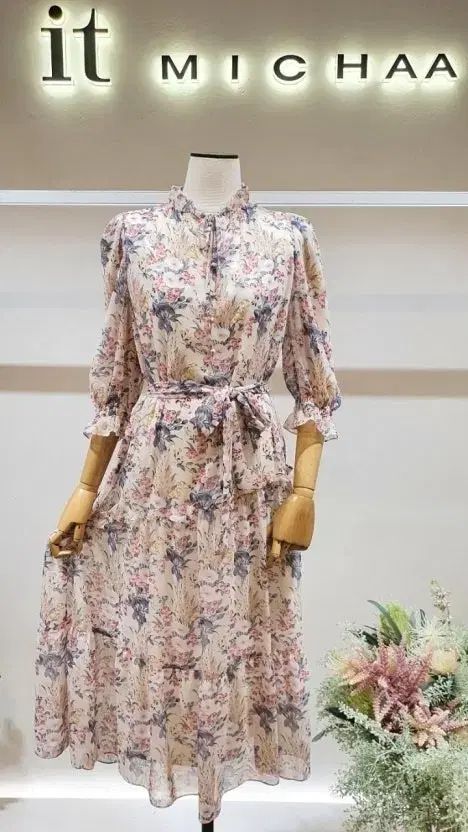 itMICHAA イッミシャ フラワー パータン シフォン ロング ONE PIECE