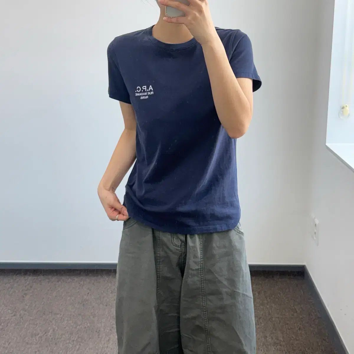 A.P.C. アーペーセー スモールロゴ ネイビー 半袖