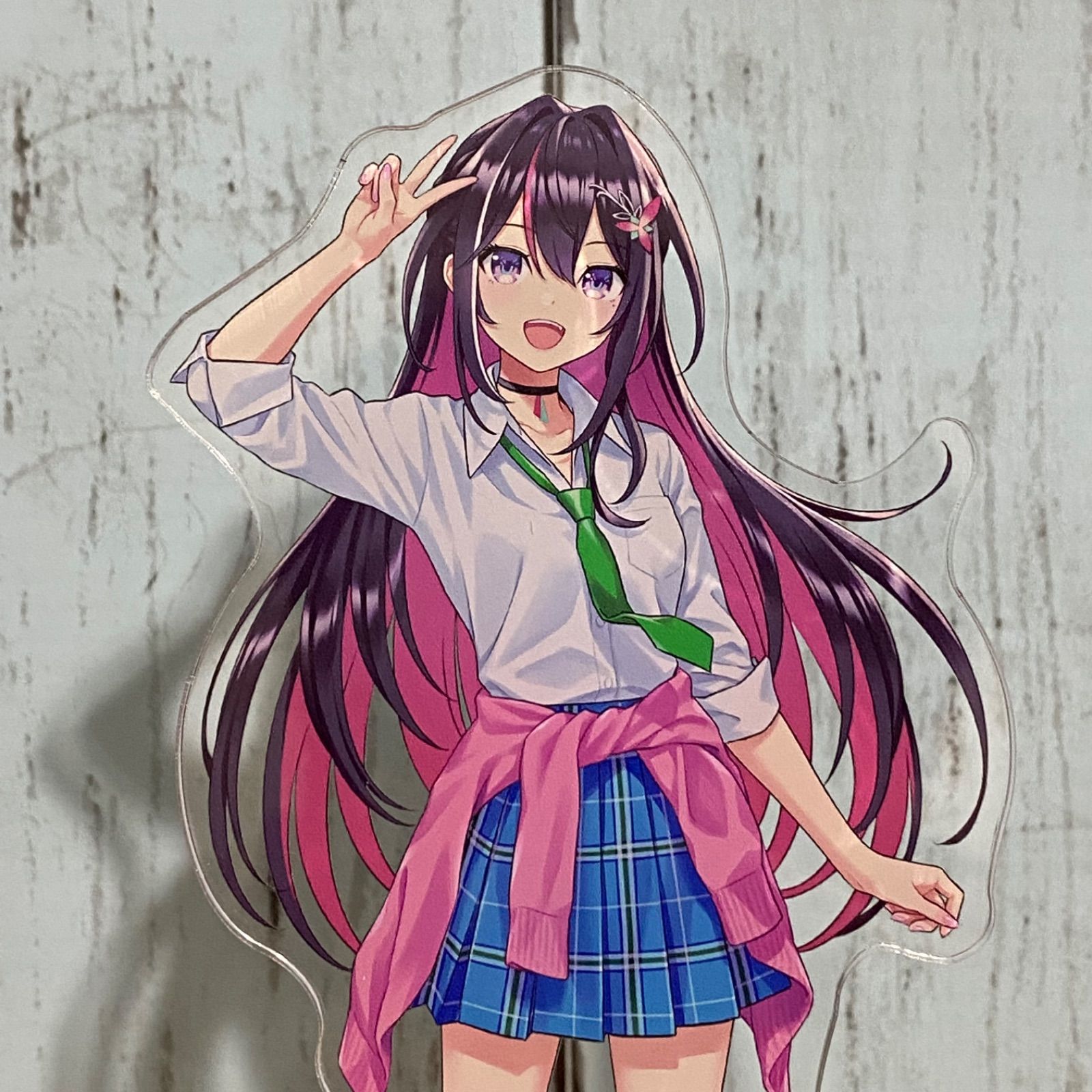 ホロライブ×ファミリーマート オリジナルアクリルスタンド AZKi