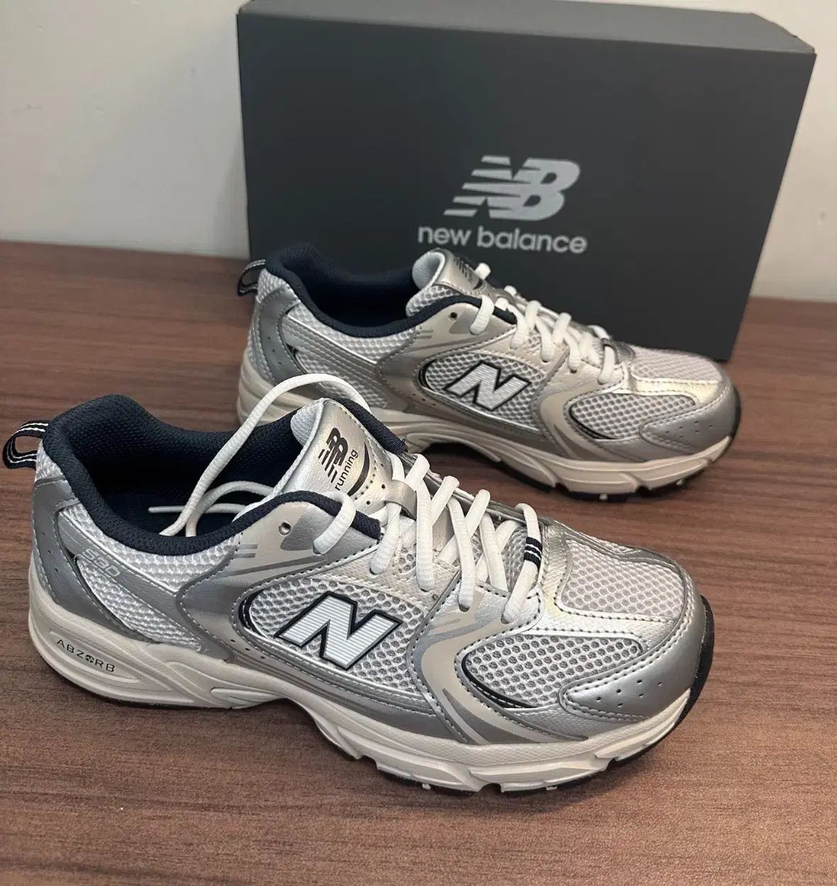 ニューバランス 530 NB530 シルバー Classic ヴィンテージ ユニセックス カジュアル スニーカー ランニングシューズ