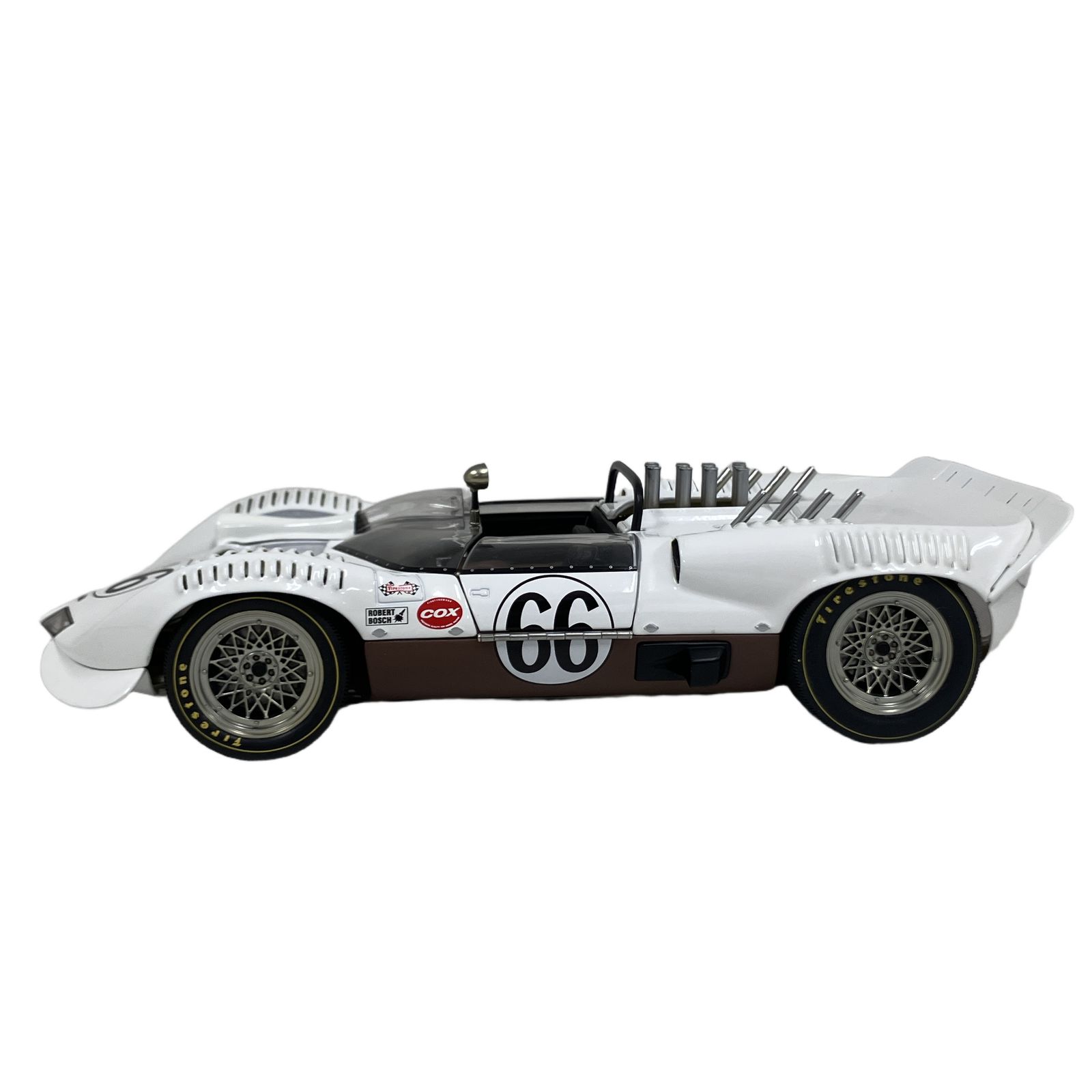 オートアート シャパラル2 スポーツレーサー 1/18 AUTOart オートアート MILLENNIUM Chaparral 2 Sport Racer 1/18
