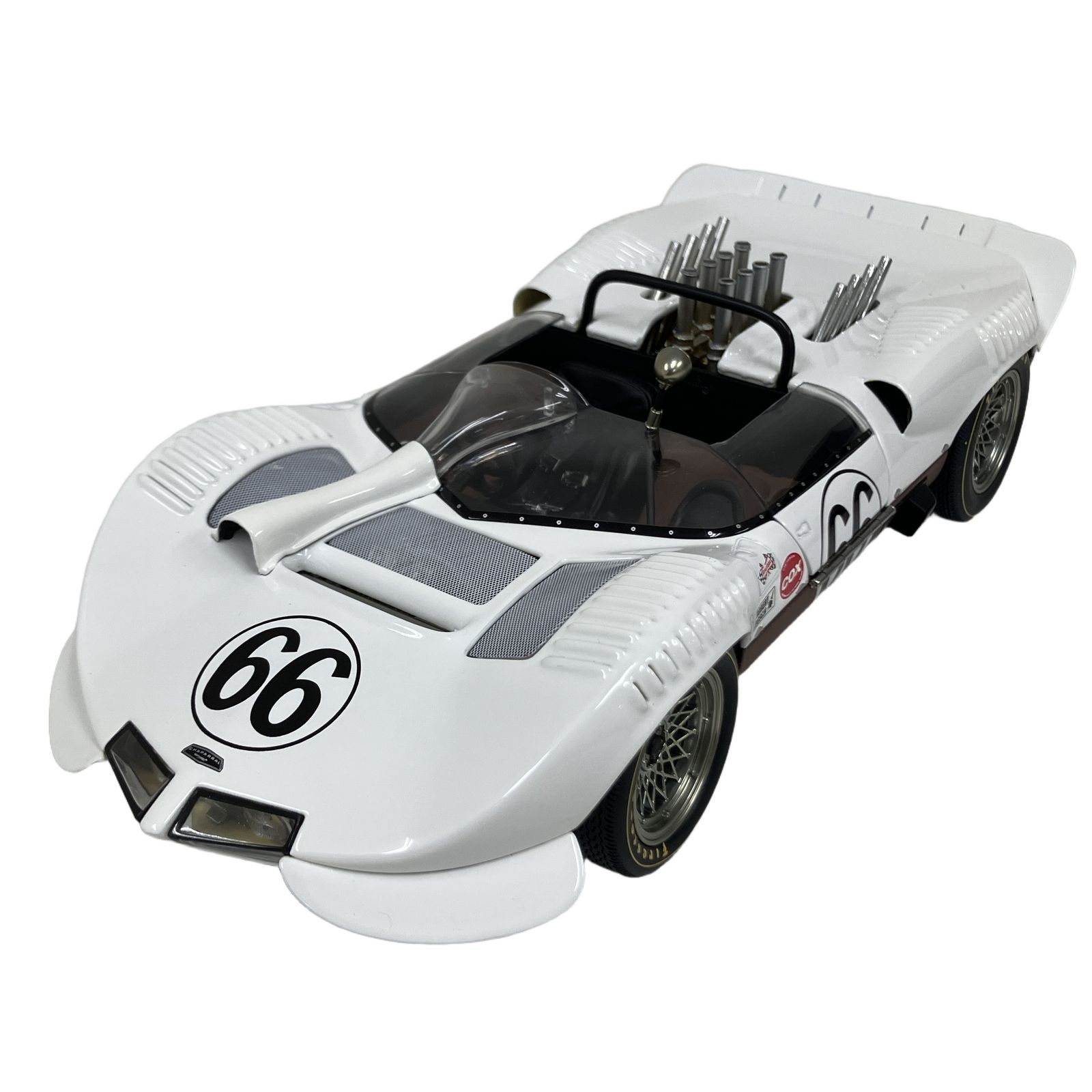 オートアート シャパラル2 スポーツレーサー 1/18 AUTOart オートアート MILLENNIUM Chaparral 2 Sport Racer 1/18