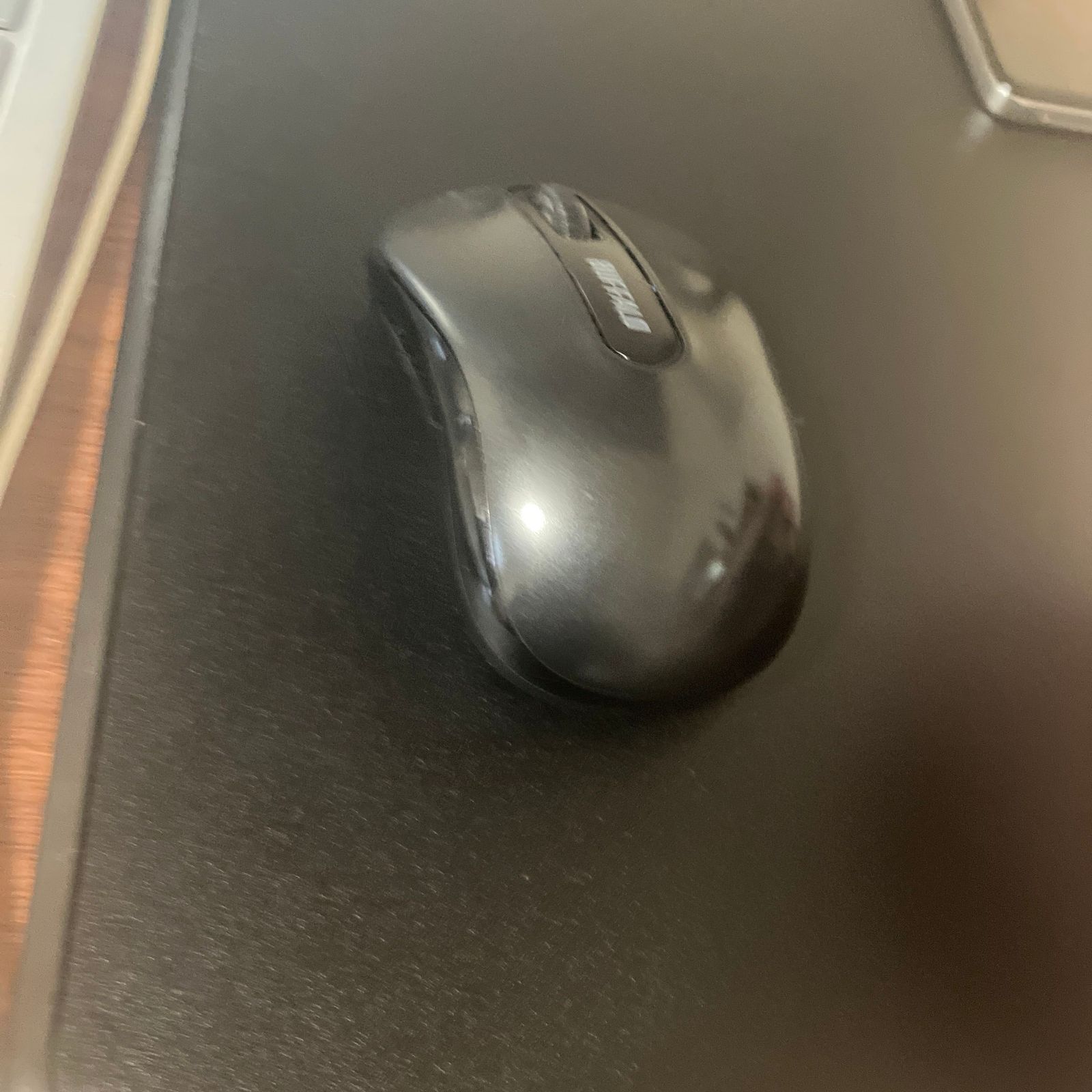 BUFFALO バッファロー ワイヤレスマウス ブラック 無線マウス PC周辺機器 パソコン用マウス テレワーク 在宅勤務 持ち運び便利 シンプルデザイン スタイリッシュ 光学式マウス 黒色 動作確認済み