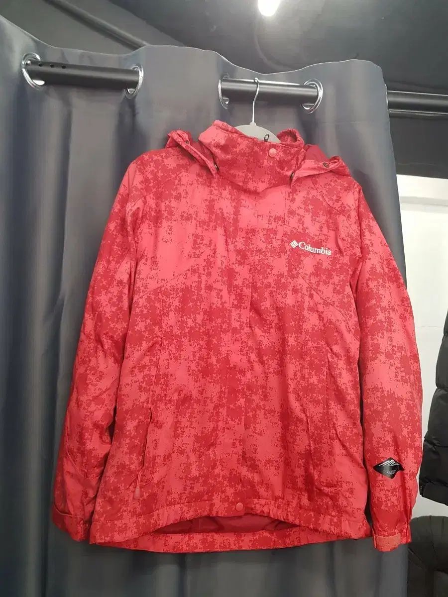 Columbia コロンビア レディース レッド ウィンドブレーカー ジャケット 90